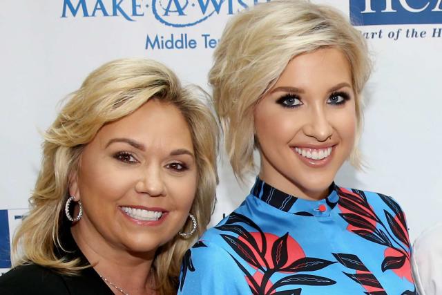 Behind The Scenes: Savannah Confirms What We All Suspected About Julie Chrisley’s On-Set Behavio