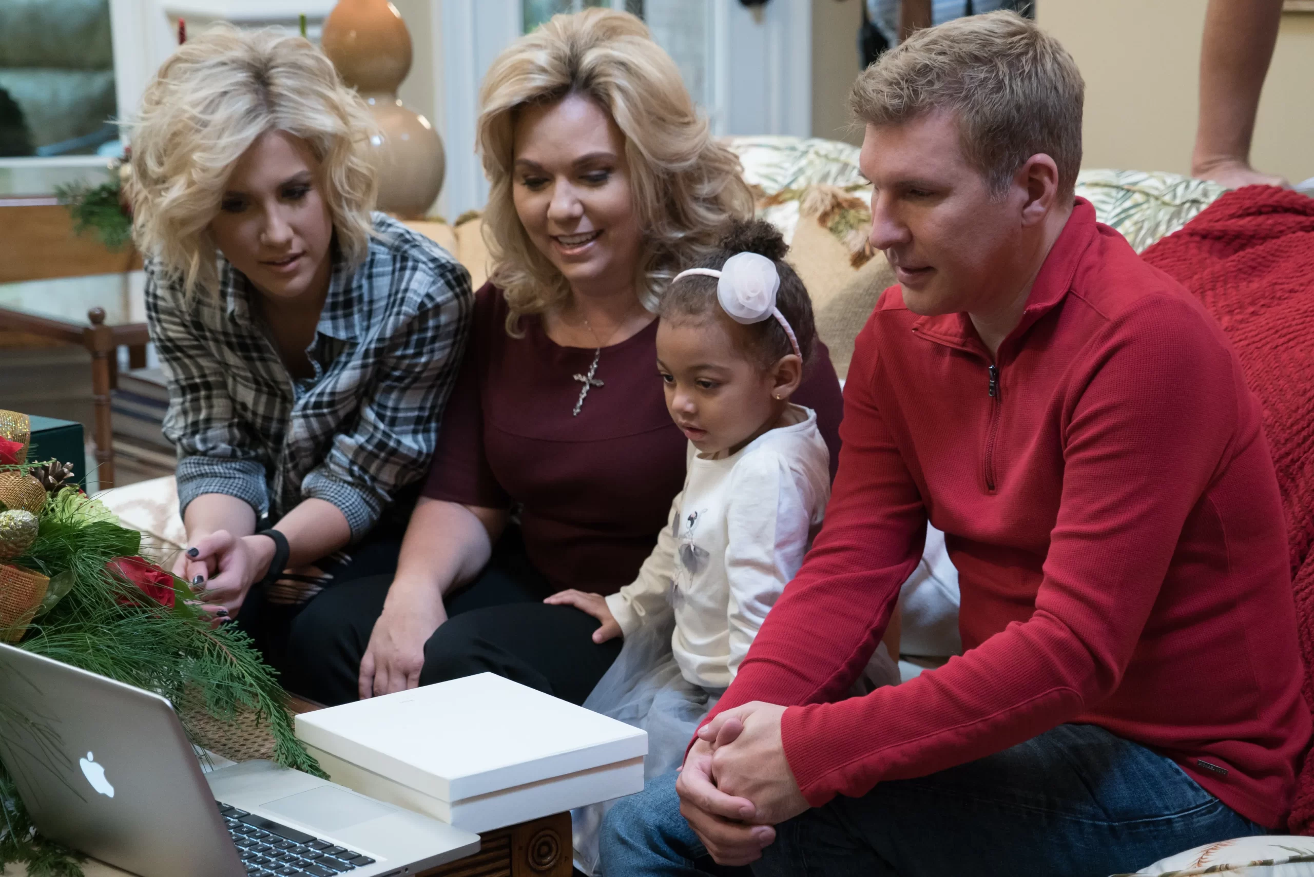 Todd and Julie Chrisley Secretly Filming New Show Behind Bars!