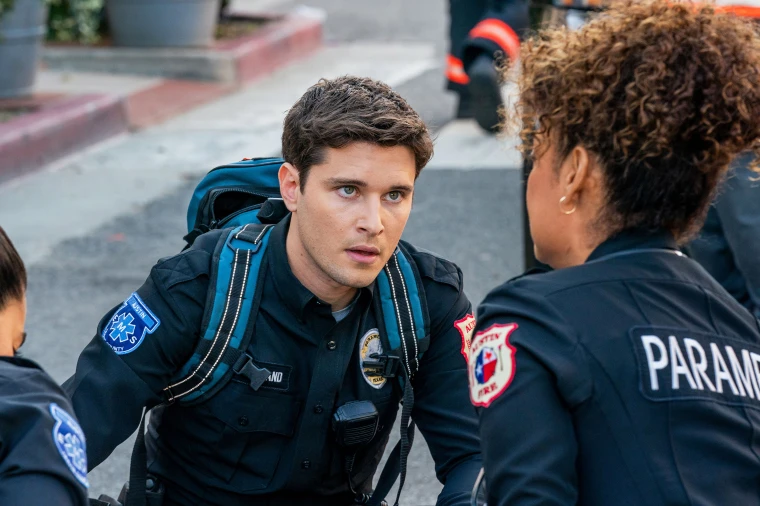 ‘9-1-1: Lone Star’ actors break down the big ‘Tarlos’ relationship decision