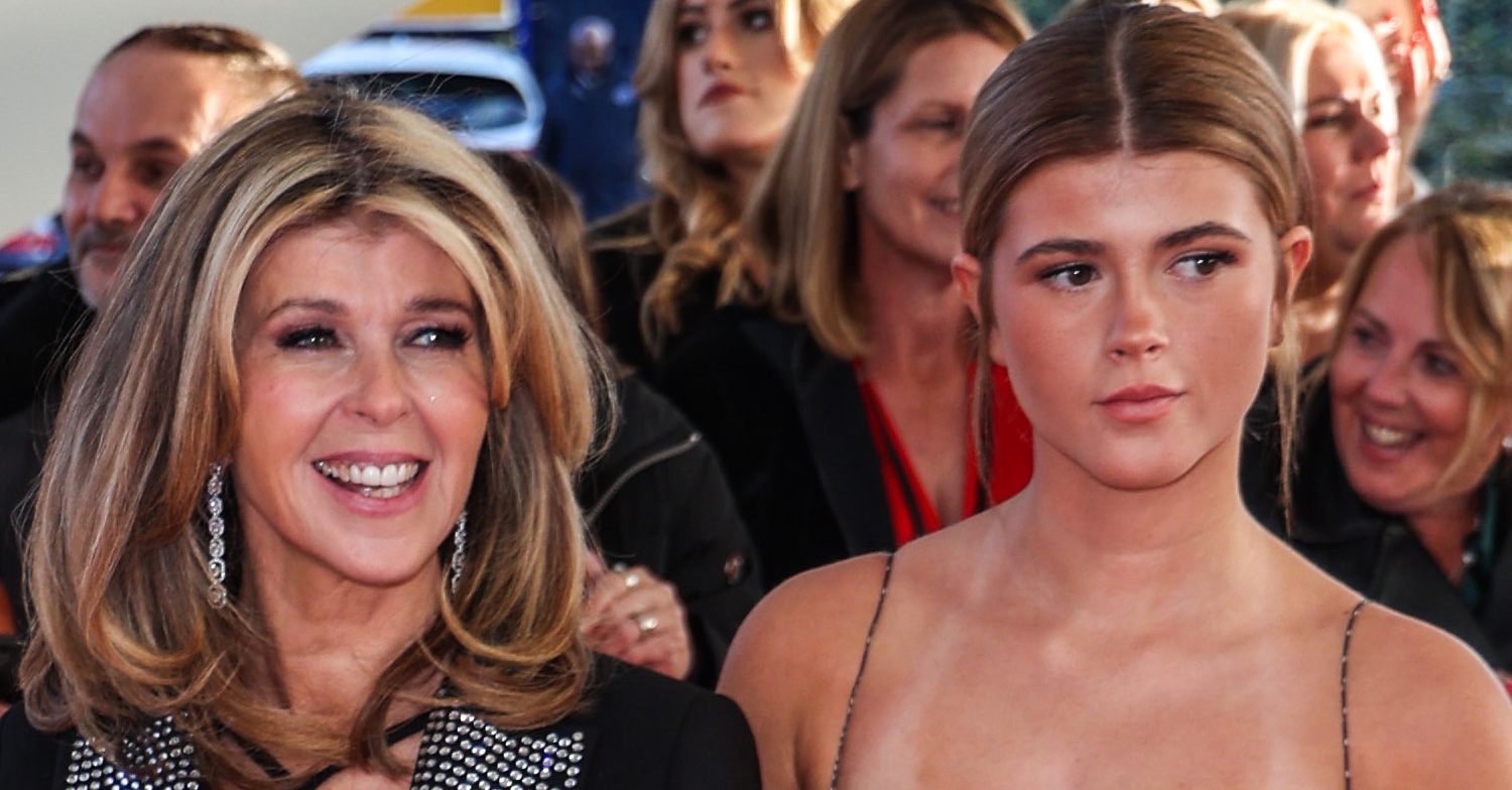 NTAs fans share concern for Kate Garraway’s daughter Darcey over her dress