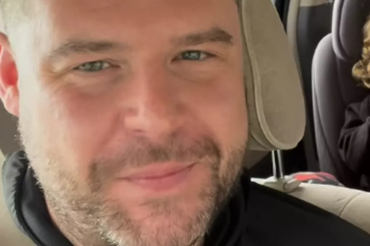 Emmerdale star Danny Miller offers public apology to wife afte video