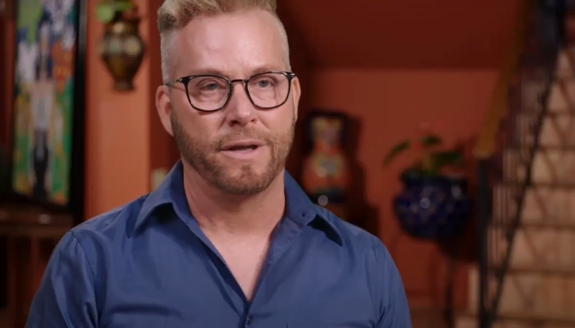 Gay ’90 Day Fiancé’ star’s totally hunky throwback photo leaves fans shocked—& thirsty – Queerty